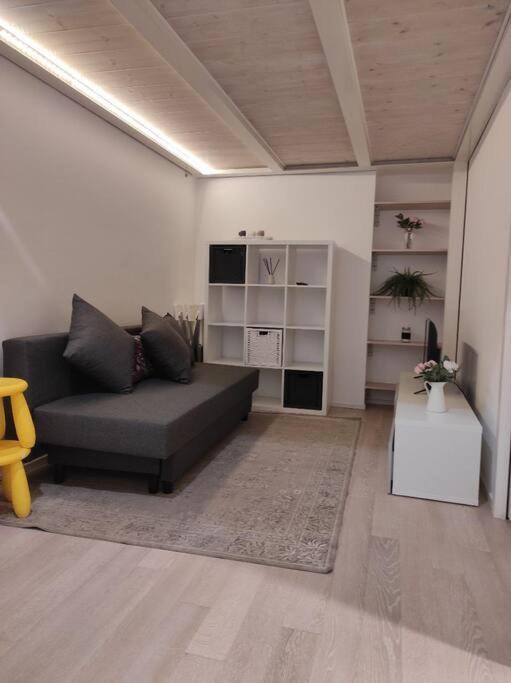 شقة Duomo Porta Venezia Mini Loft Con Wifi E Netflix ميلان المظهر الخارجي الصورة