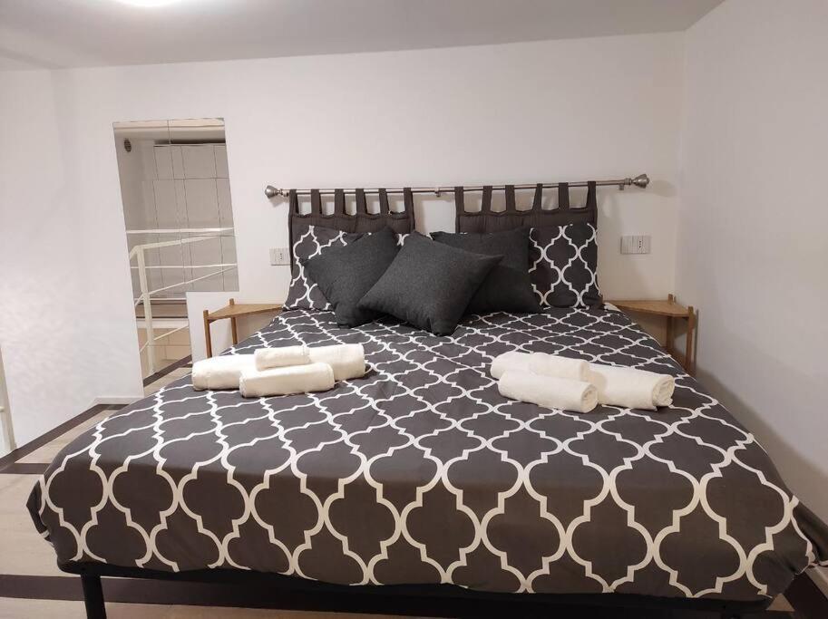 شقة Duomo Porta Venezia Mini Loft Con Wifi E Netflix ميلان المظهر الخارجي الصورة