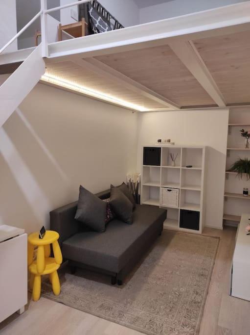 شقة Duomo Porta Venezia Mini Loft Con Wifi E Netflix ميلان المظهر الخارجي الصورة